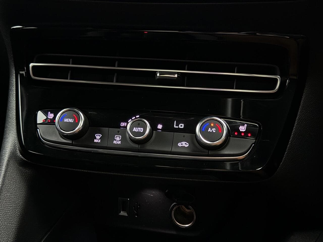 Vauxhall Mokka thumbnail Misc Controls