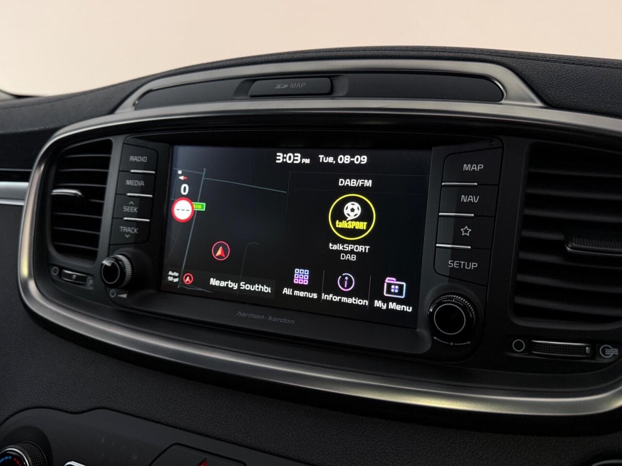 Kia Sorento thumbnail Infotainment System