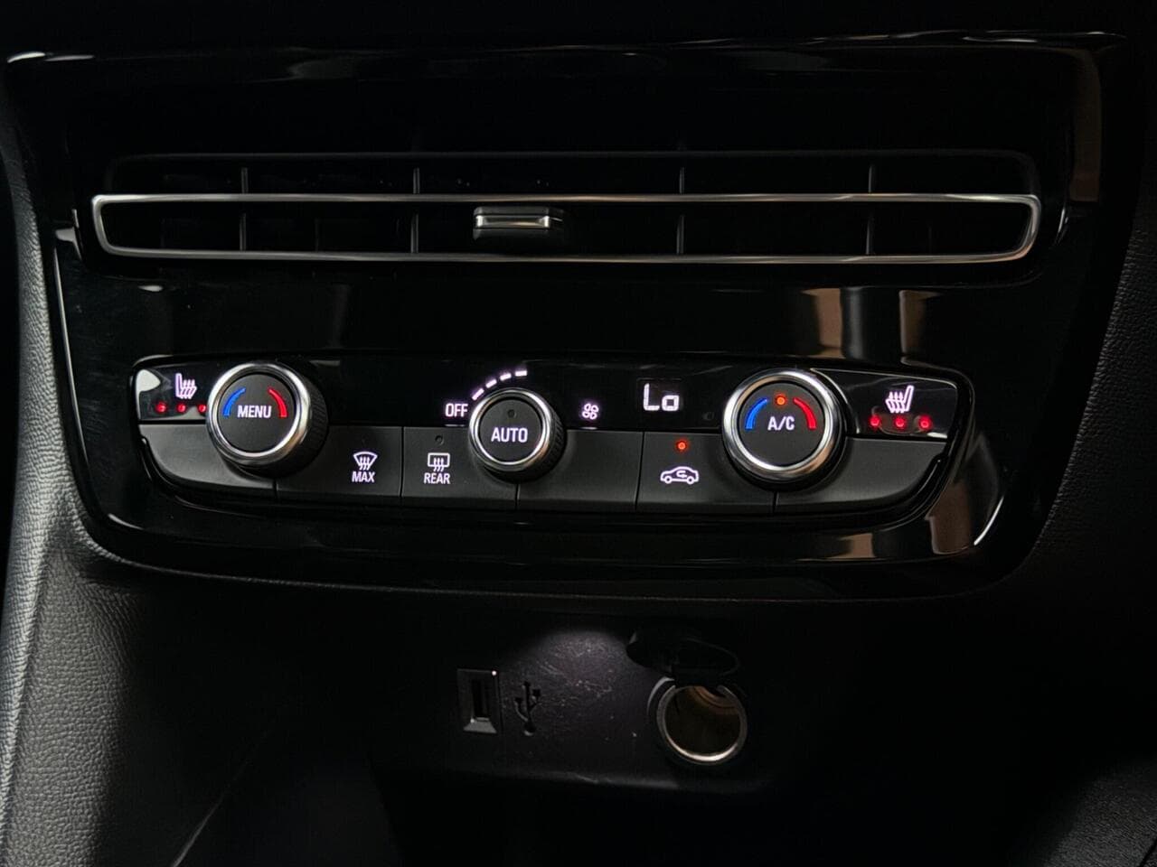 Vauxhall Mokka thumbnail Misc Controls