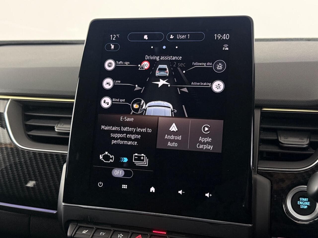 Renault Arkana thumbnail Infotainment System