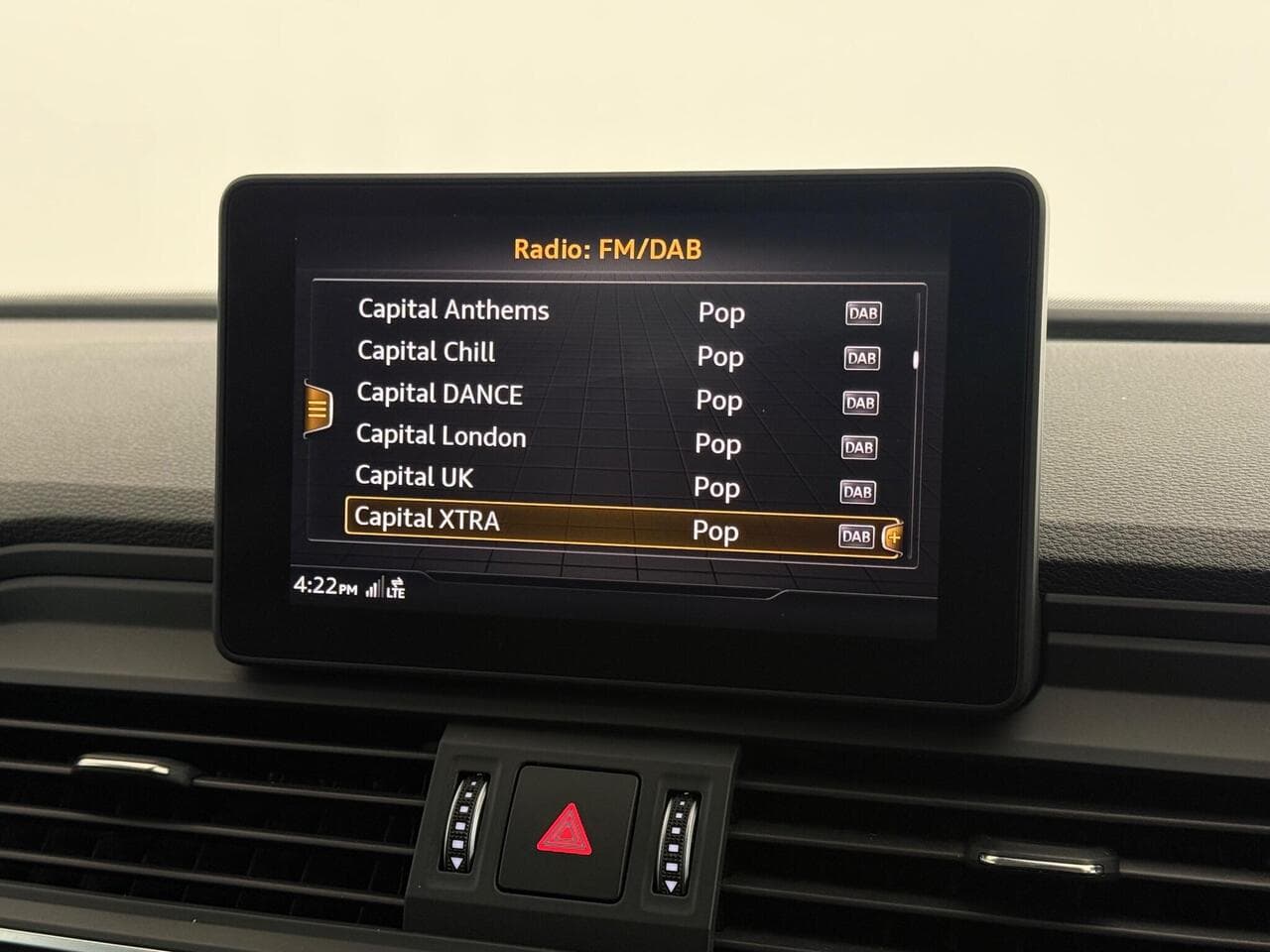Audi Q5 thumbnail Infotainment System