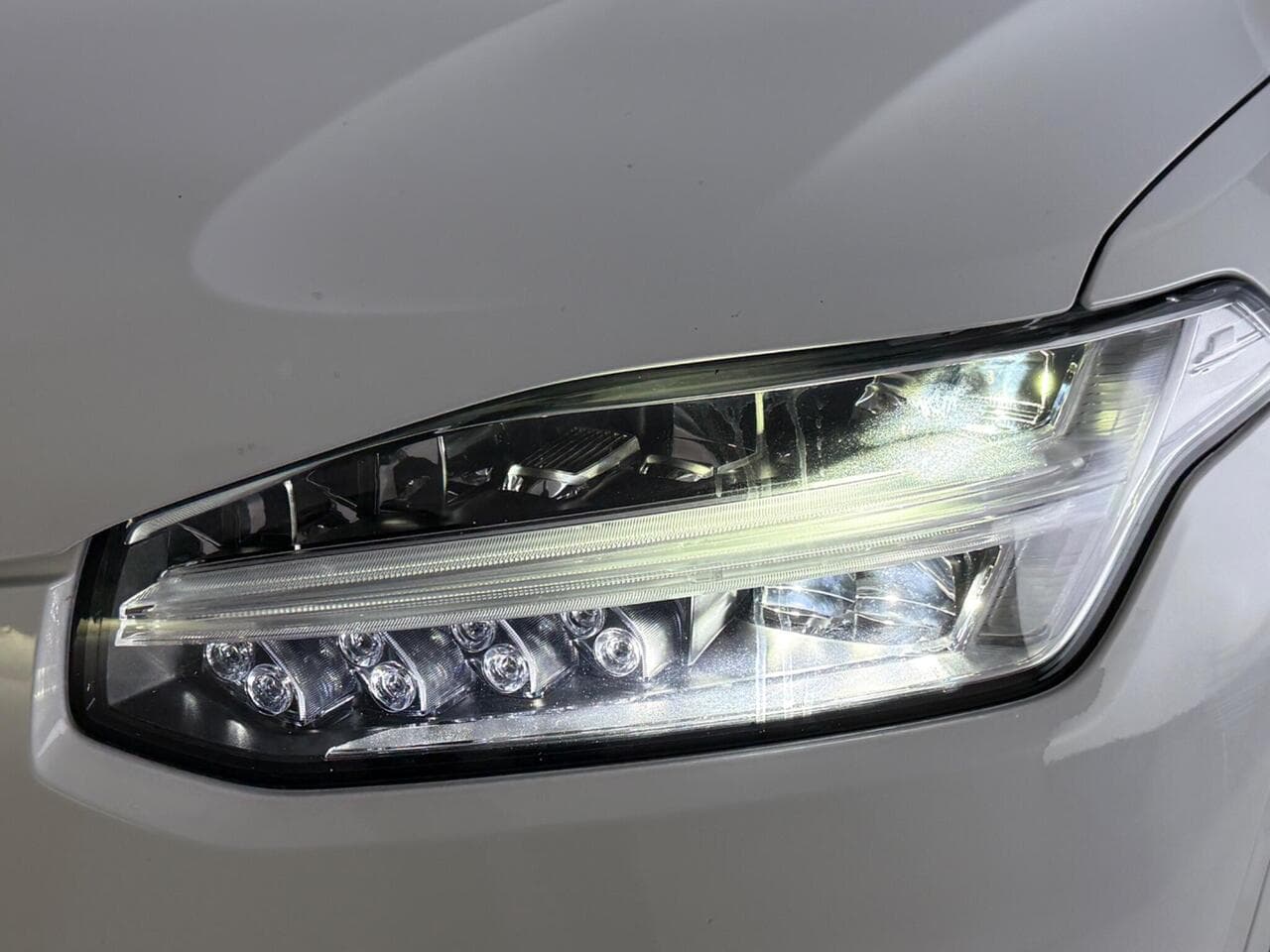 Volvo XC90 thumbnail Inconclusive