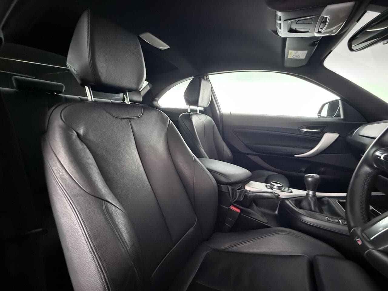 BMW 2 Series thumbnail Seat Driver