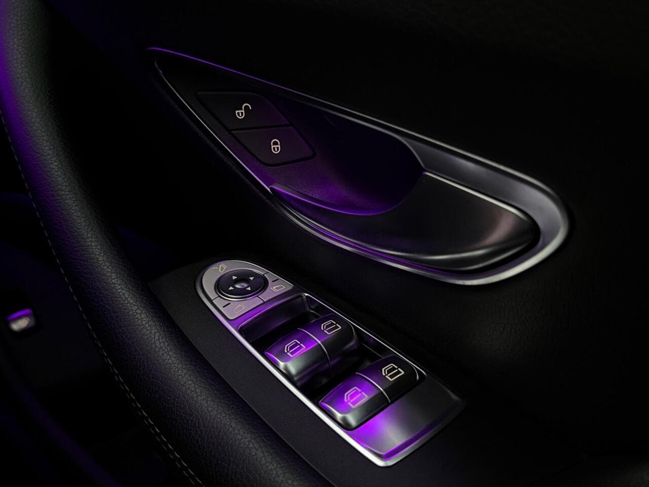 Mercedes-Benz E Class thumbnail Inconclusive