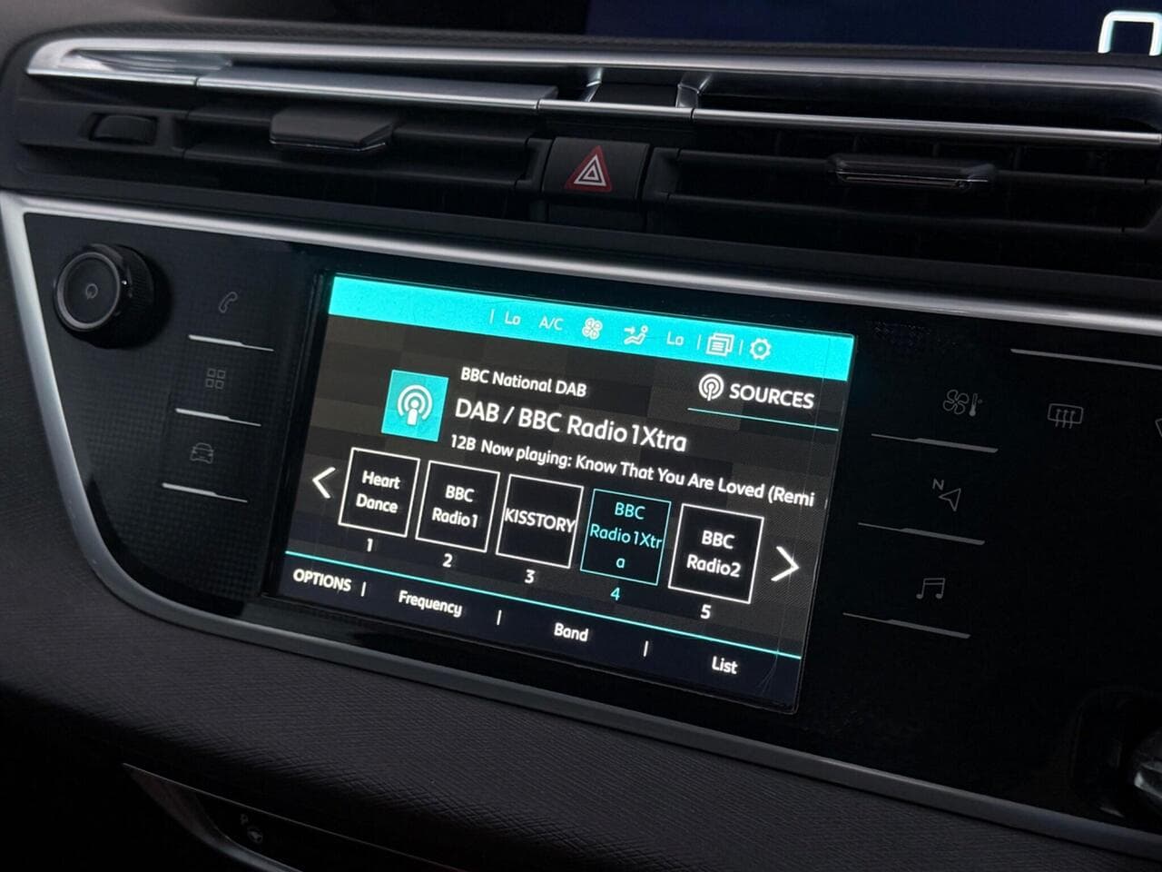 Citroen Grand C4 SpaceTourer thumbnail Infotainment System
