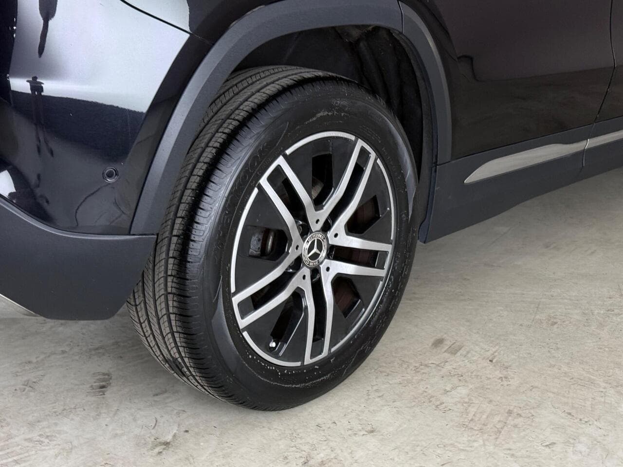 Mercedes-Benz GLA thumbnail Wheel