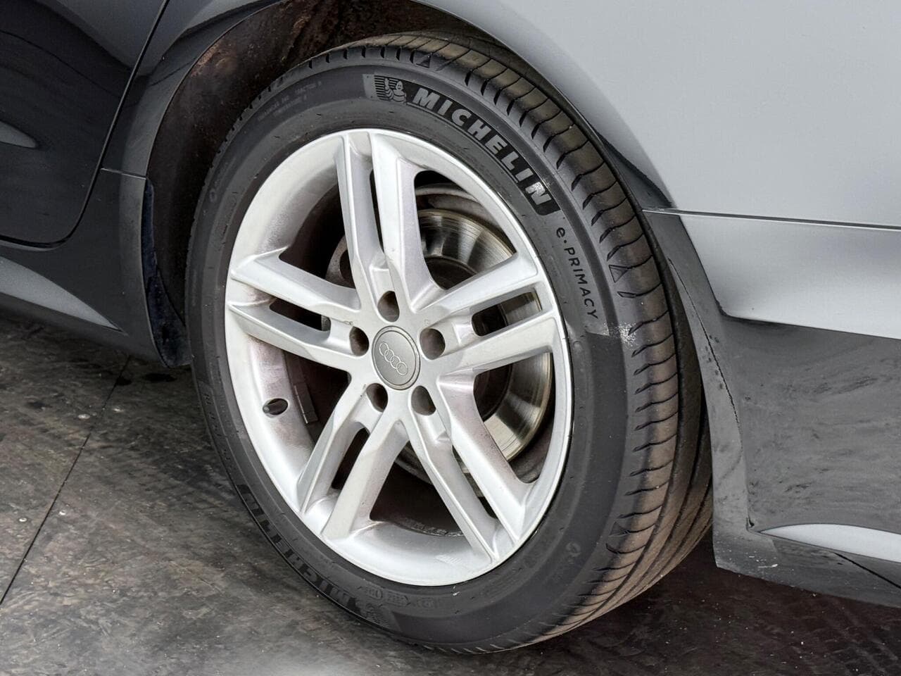 Audi A6 Avant thumbnail Wheel