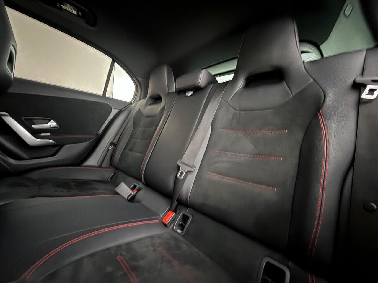 Mercedes-Benz A Class thumbnail Seats Rear