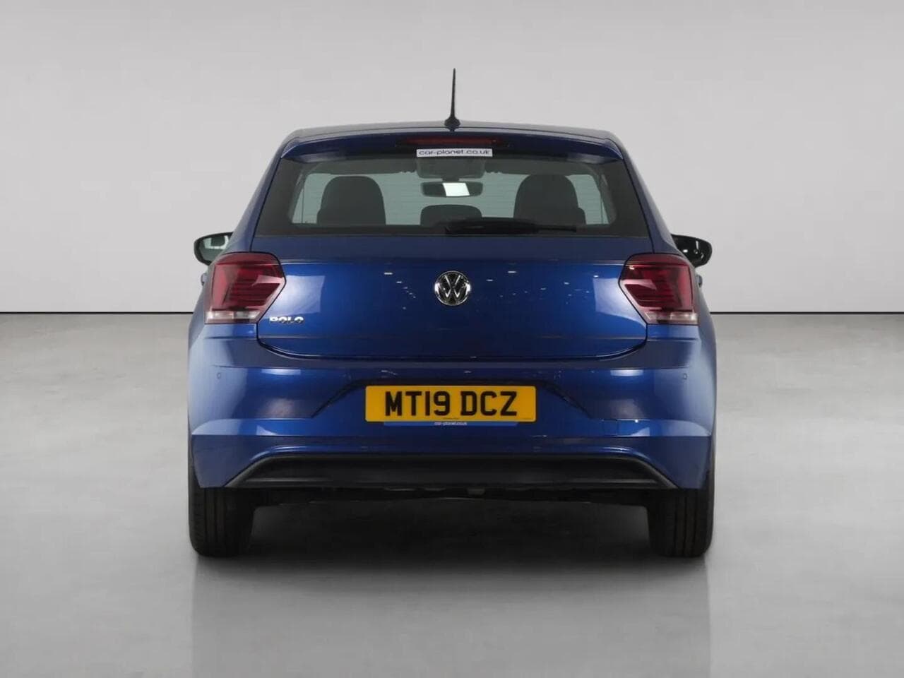 Volkswagen Polo thumbnail Rear