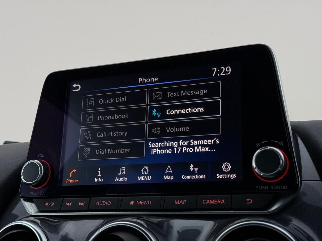 Nissan Juke thumbnail Infotainment System
