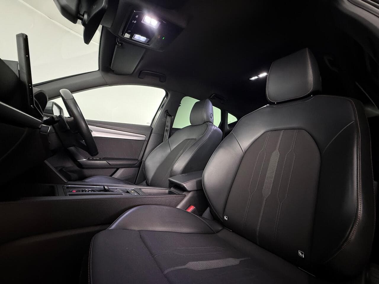 CUPRA Formentor thumbnail Seat Front Passenger