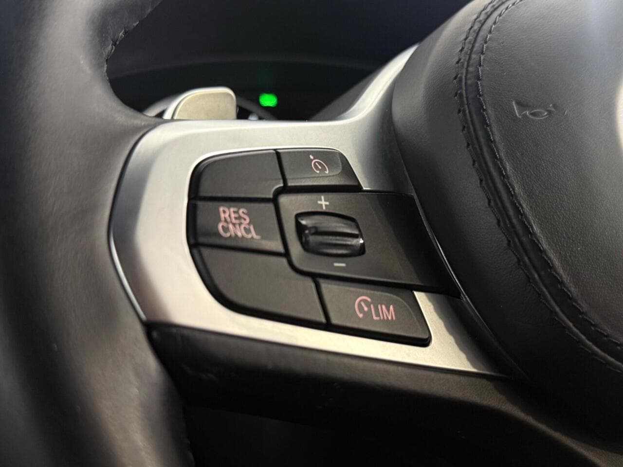 BMW X3 thumbnail Misc Controls