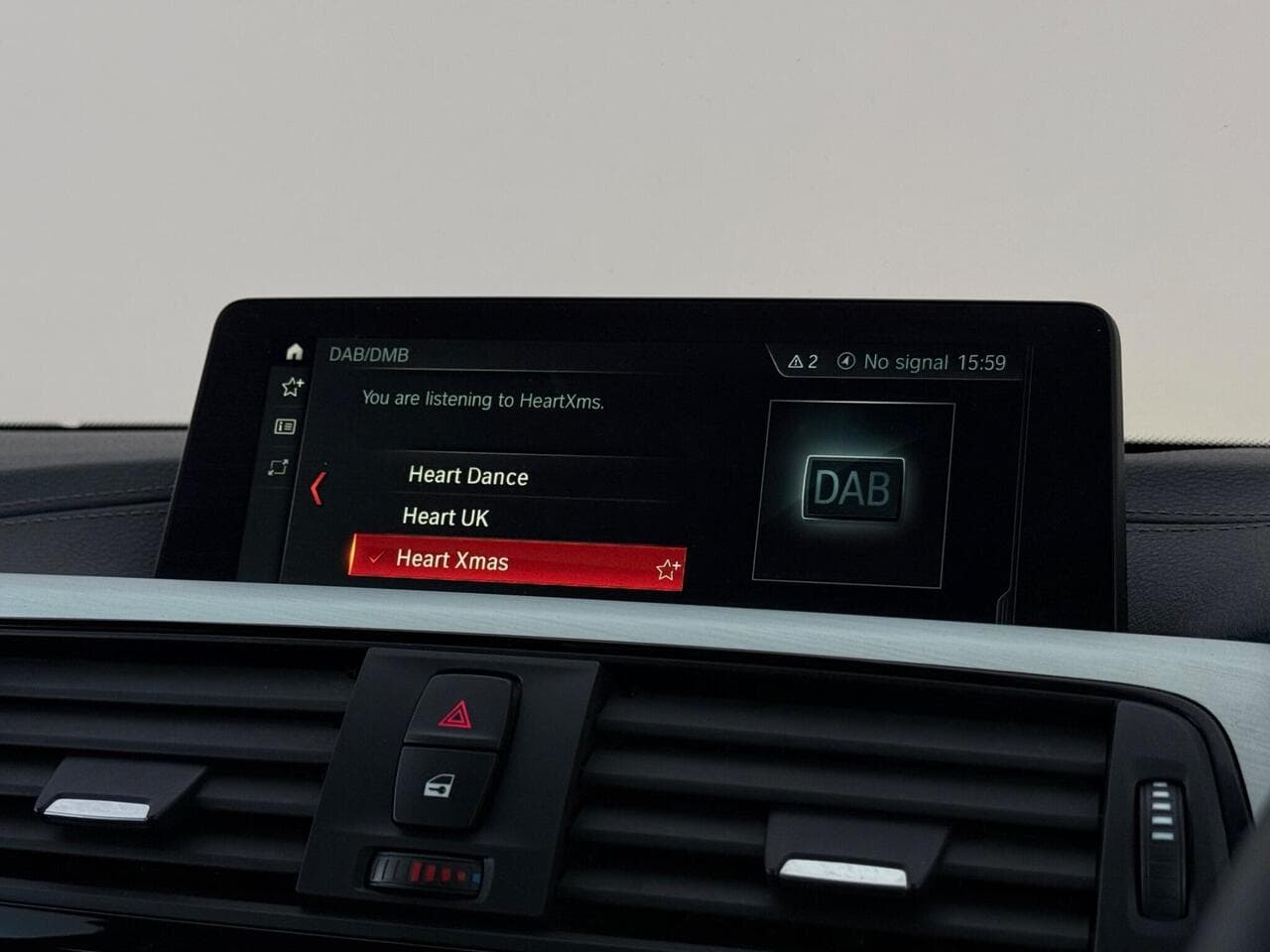 BMW 4 Series thumbnail Infotainment System