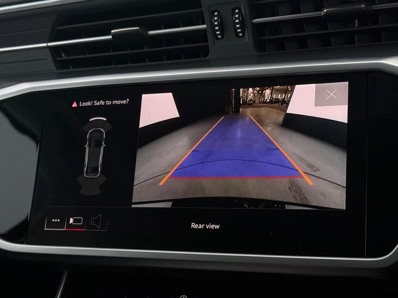 Audi A6 Saloon thumbnail Infotainment System