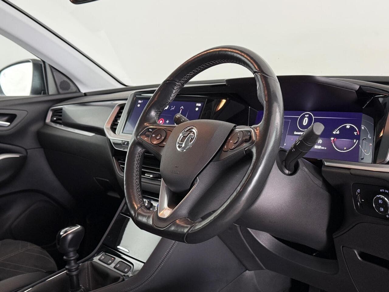 Vauxhall Grandland thumbnail Interior Front