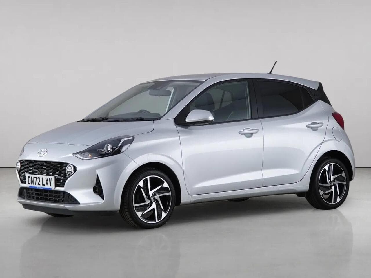 Hyundai i10 thumbnail Front Left