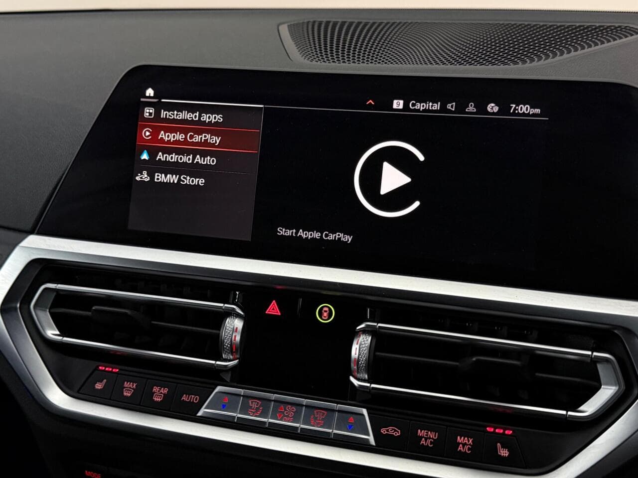 BMW 3 Series thumbnail Infotainment System