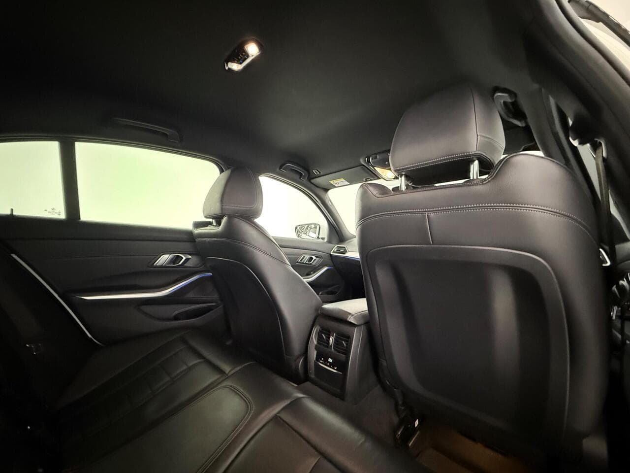 BMW 3 Series thumbnail Seats Rear