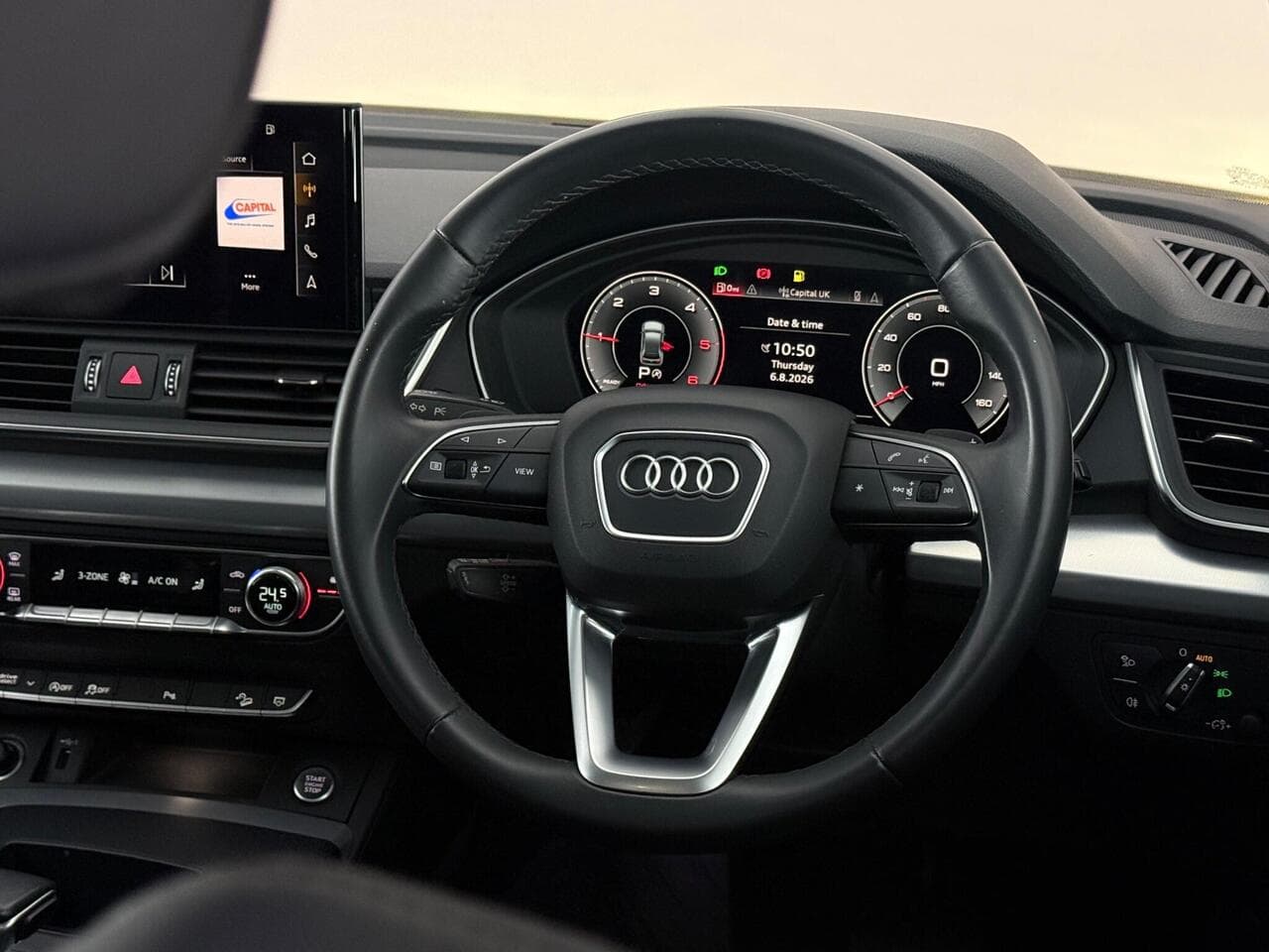 Audi Q5 thumbnail Steering Wheel
