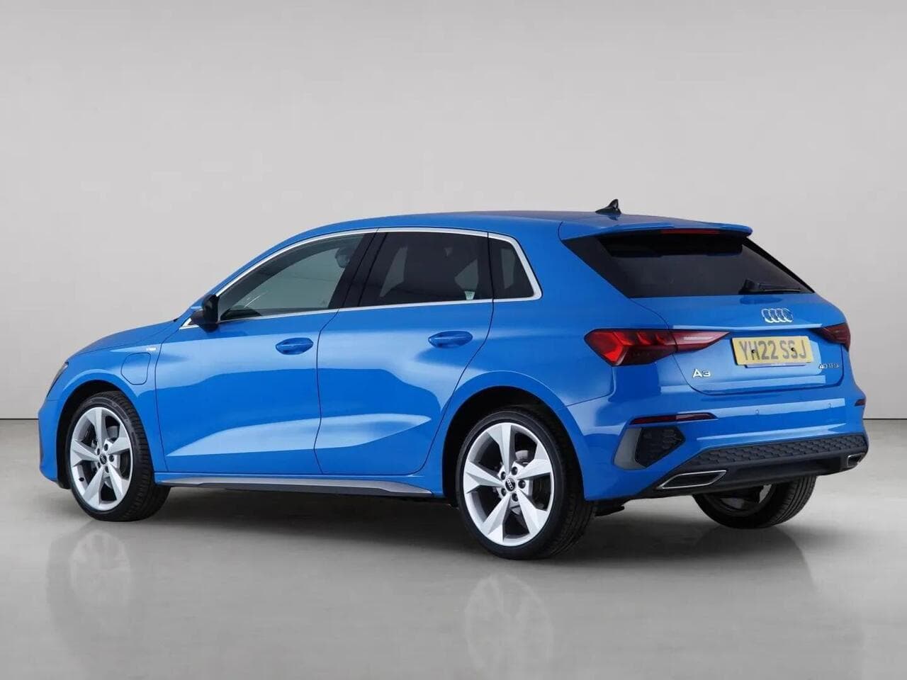 Audi A3 thumbnail Rear Left