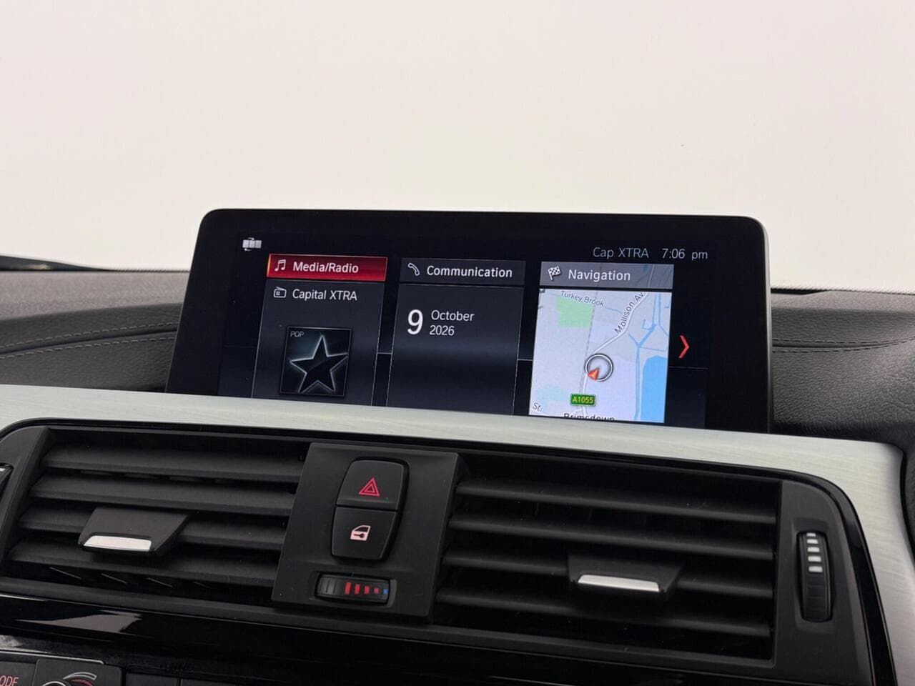 BMW 4 Series Gran Coupe thumbnail Infotainment System