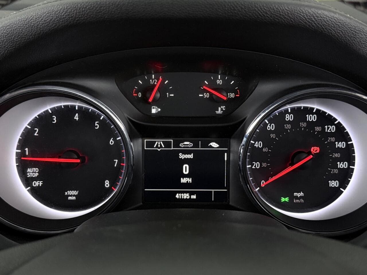 Vauxhall Insignia thumbnail Driver Instruments
