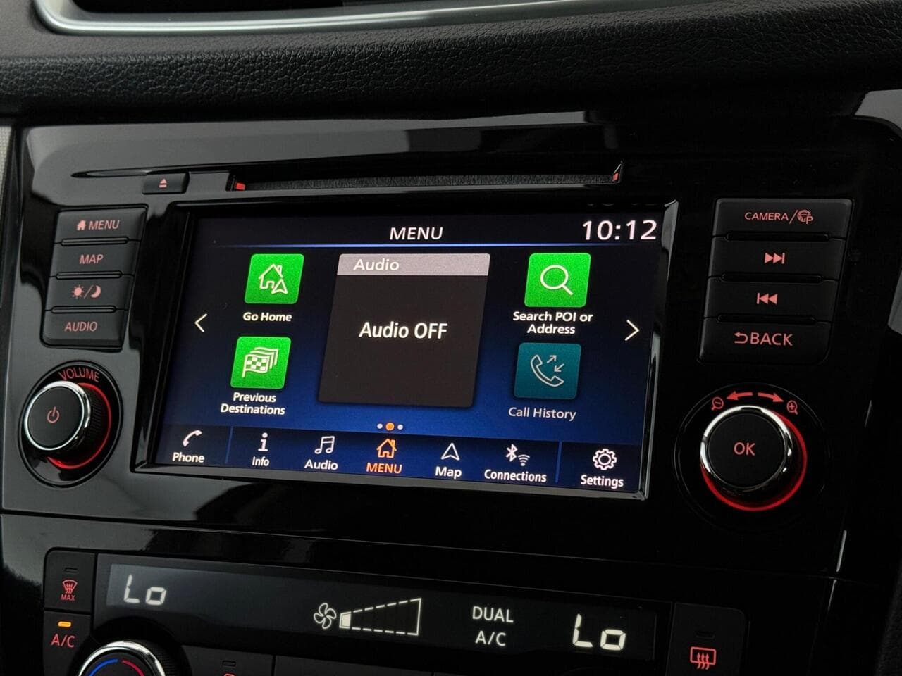 Nissan Qashqai thumbnail Infotainment System