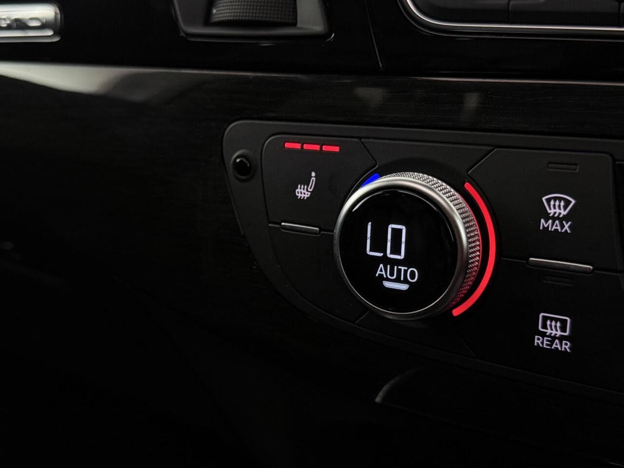 Audi Q7 thumbnail Misc Controls