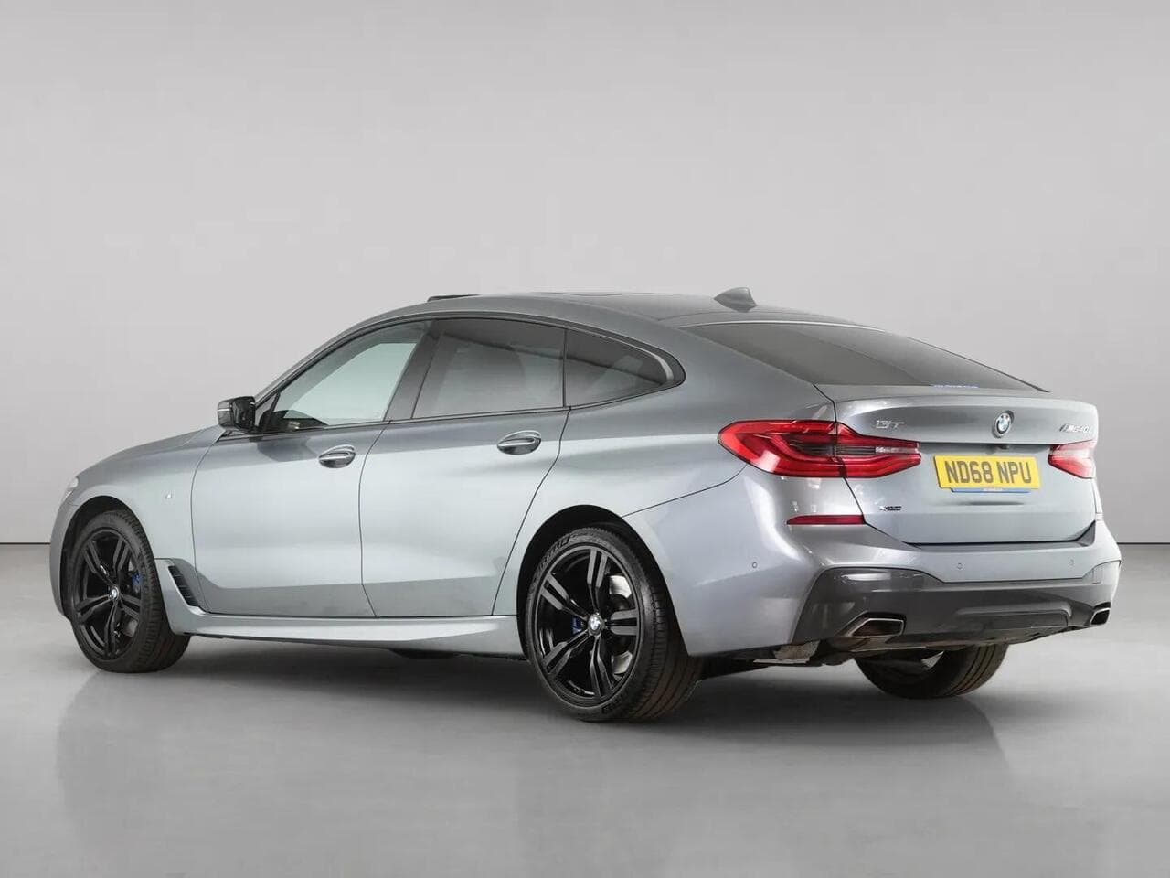 BMW 6 Series Gran Turismo thumbnail Rear Left