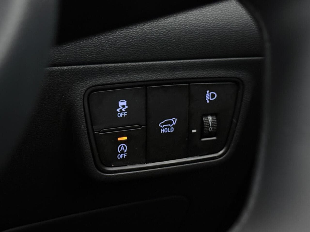 Hyundai TUCSON thumbnail Misc Controls