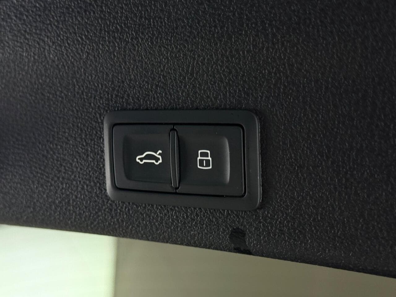 Audi A6 Avant thumbnail Misc Controls