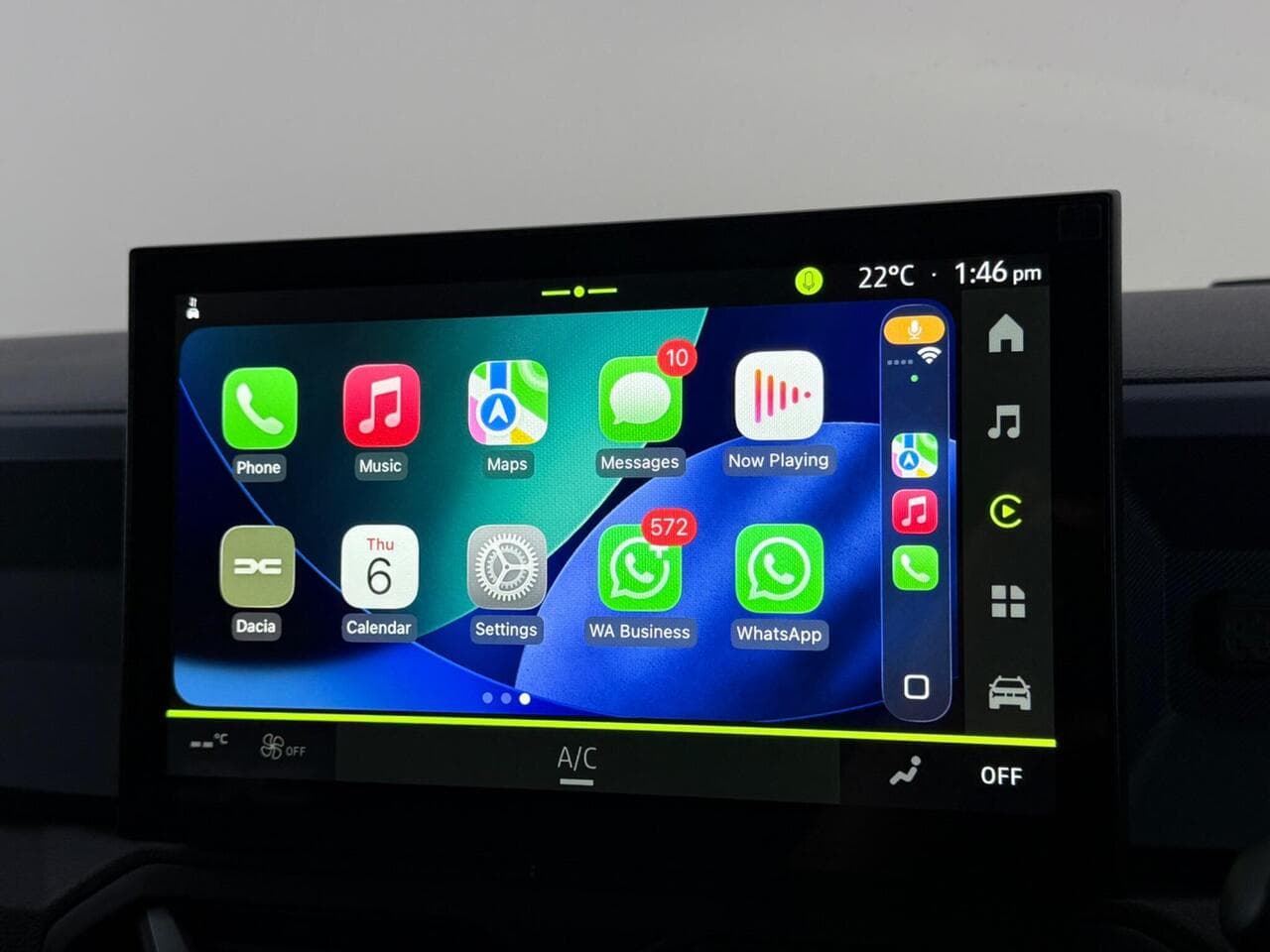 Dacia Duster thumbnail Infotainment System