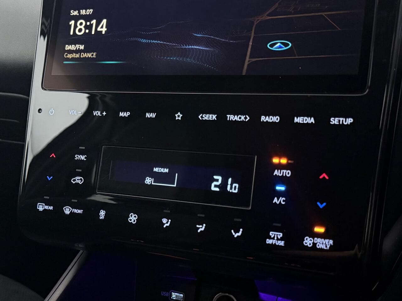 Hyundai TUCSON thumbnail Infotainment System