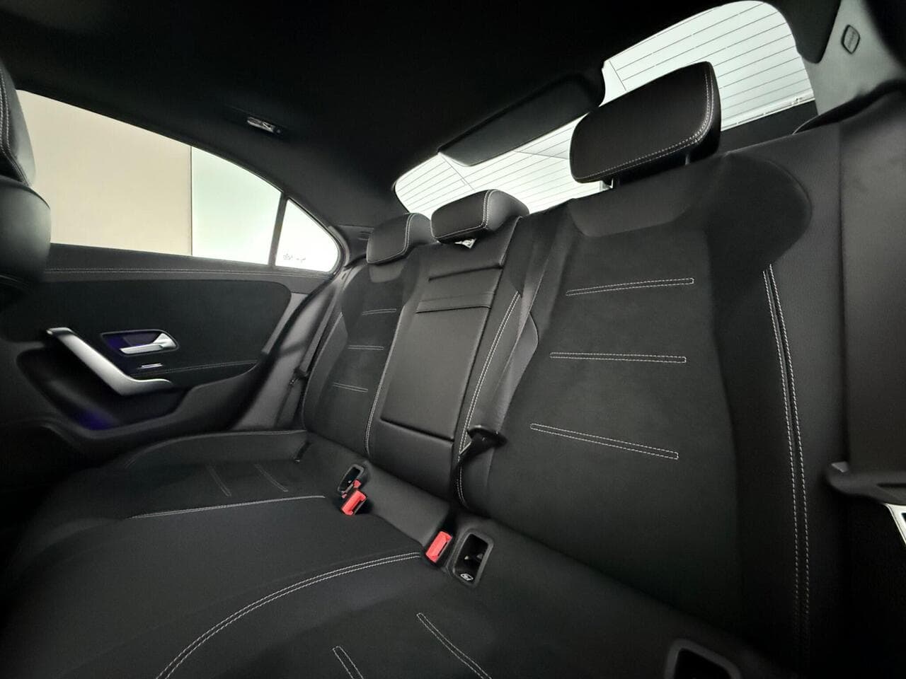 Mercedes-Benz A Class thumbnail Seats Rear
