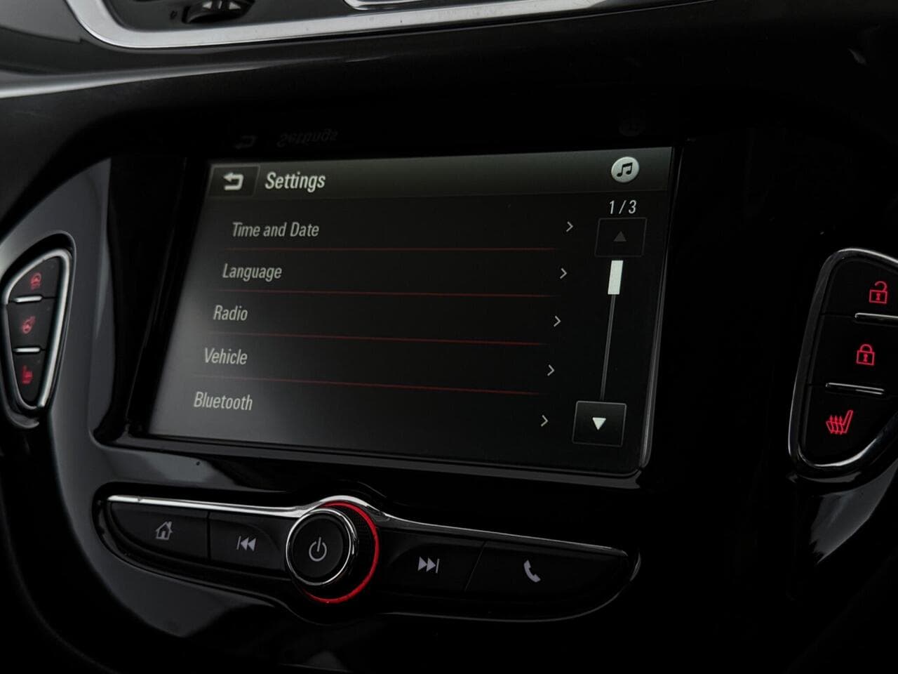 Vauxhall Corsa thumbnail Infotainment System