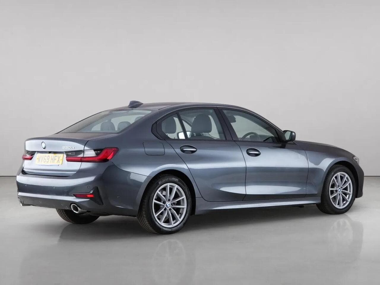 BMW 3 Series thumbnail Inconclusive