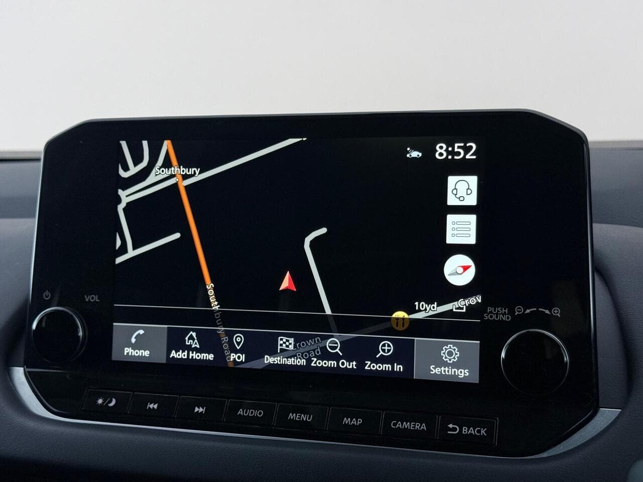 Nissan Qashqai thumbnail Infotainment System