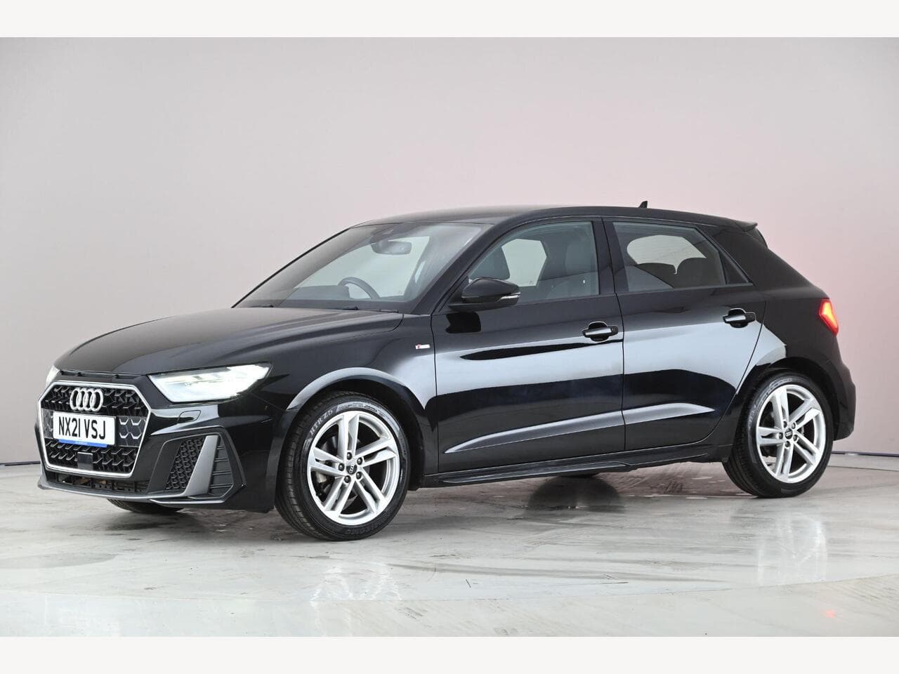 Audi A1 thumbnail Front Left