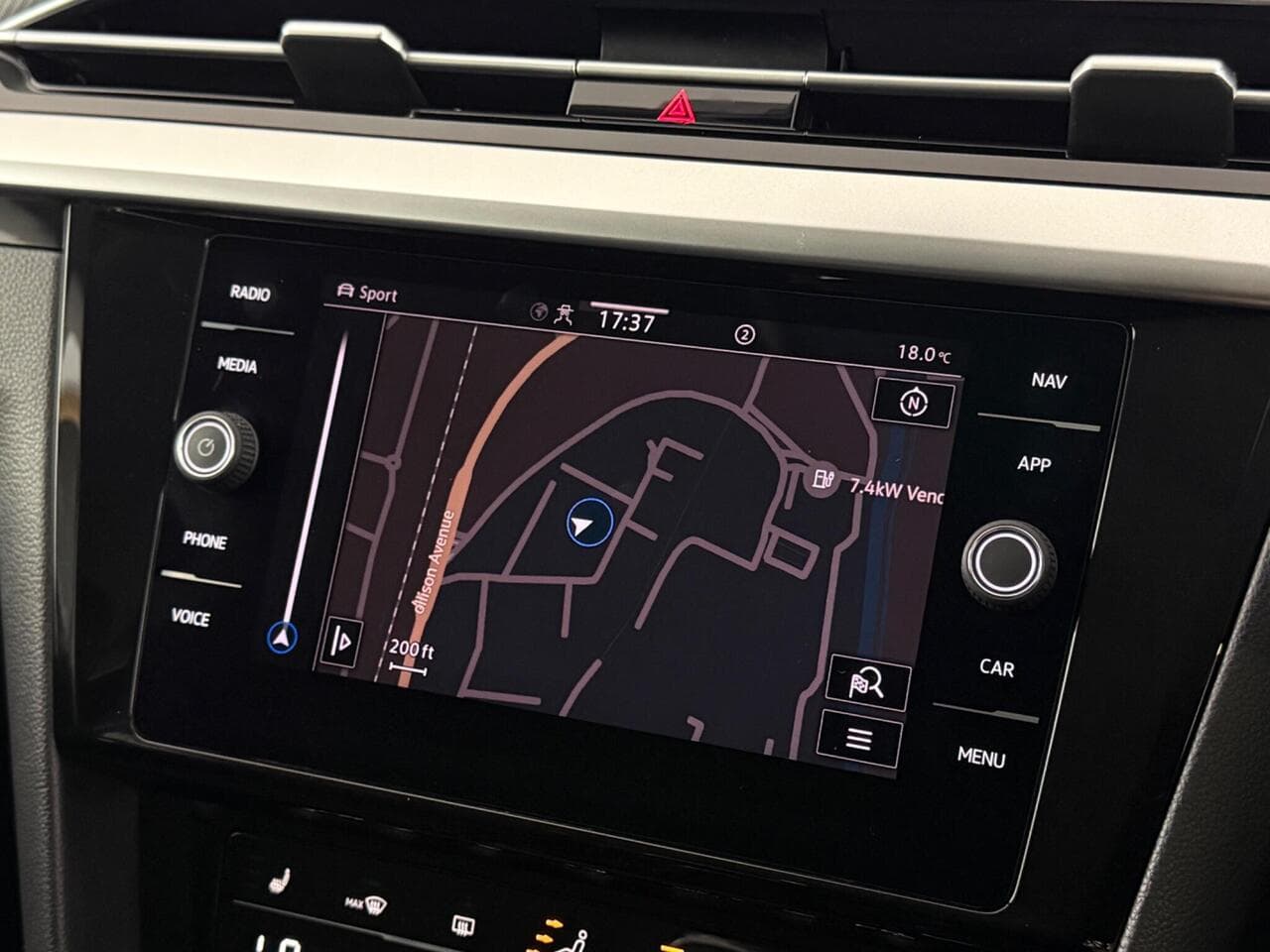Volkswagen Arteon thumbnail Infotainment System