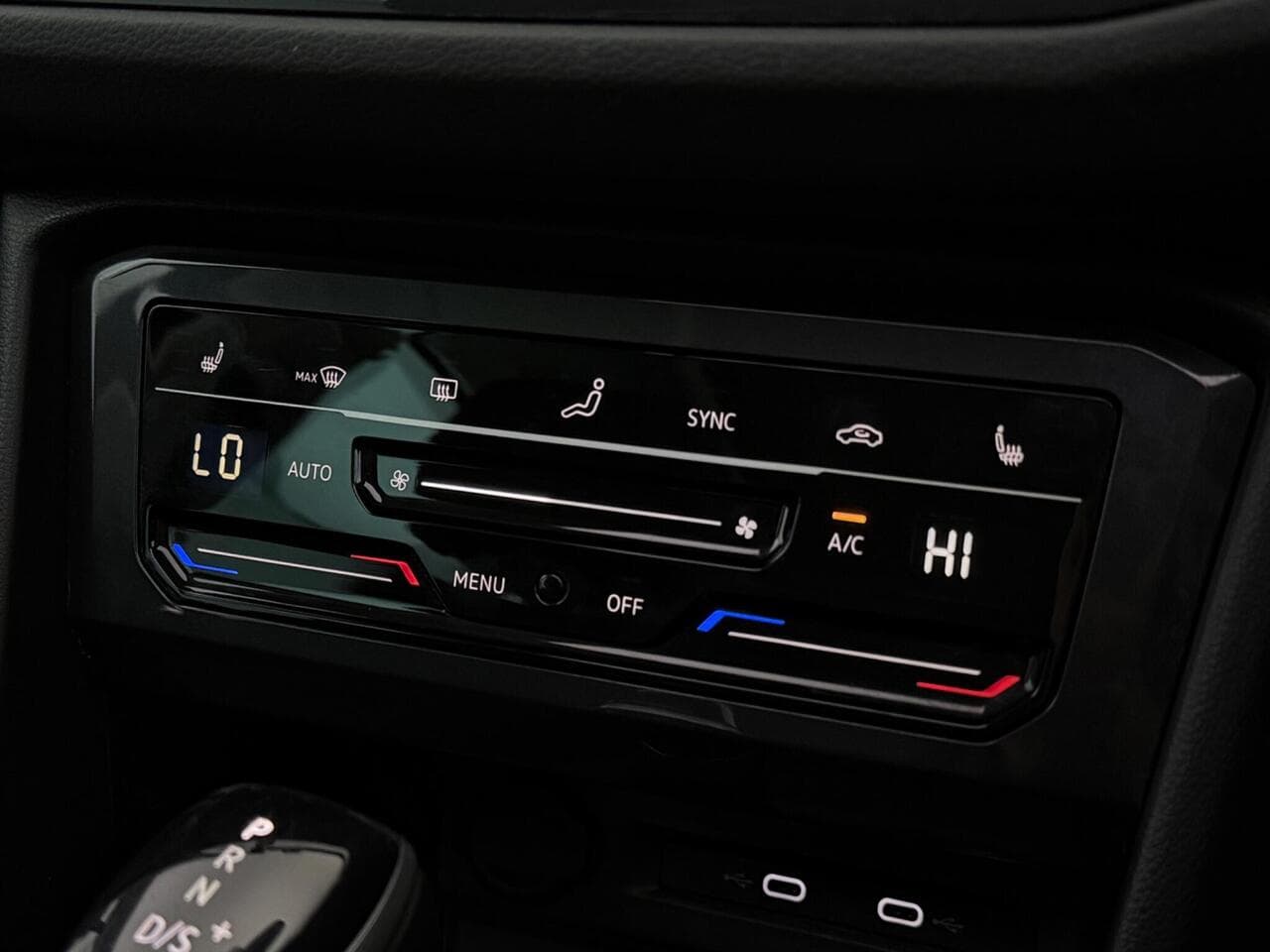 Volkswagen Tiguan thumbnail Misc Controls