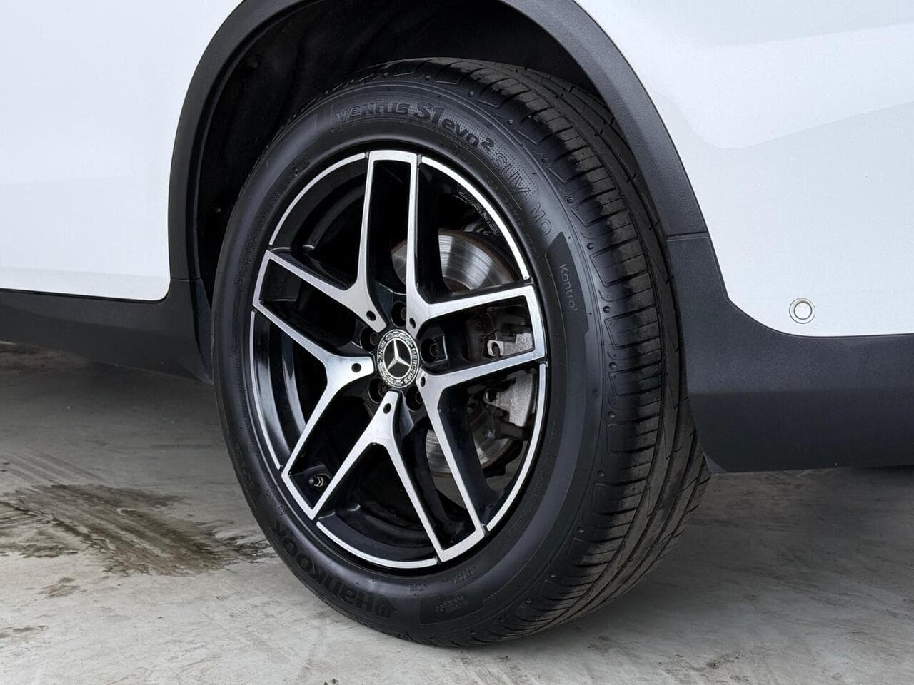 Mercedes-Benz GLC thumbnail Wheel