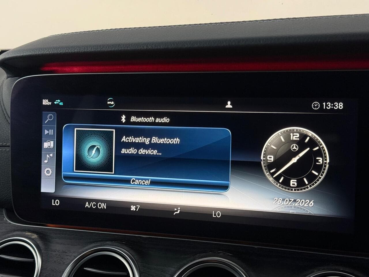 Mercedes-Benz E Class thumbnail Infotainment System