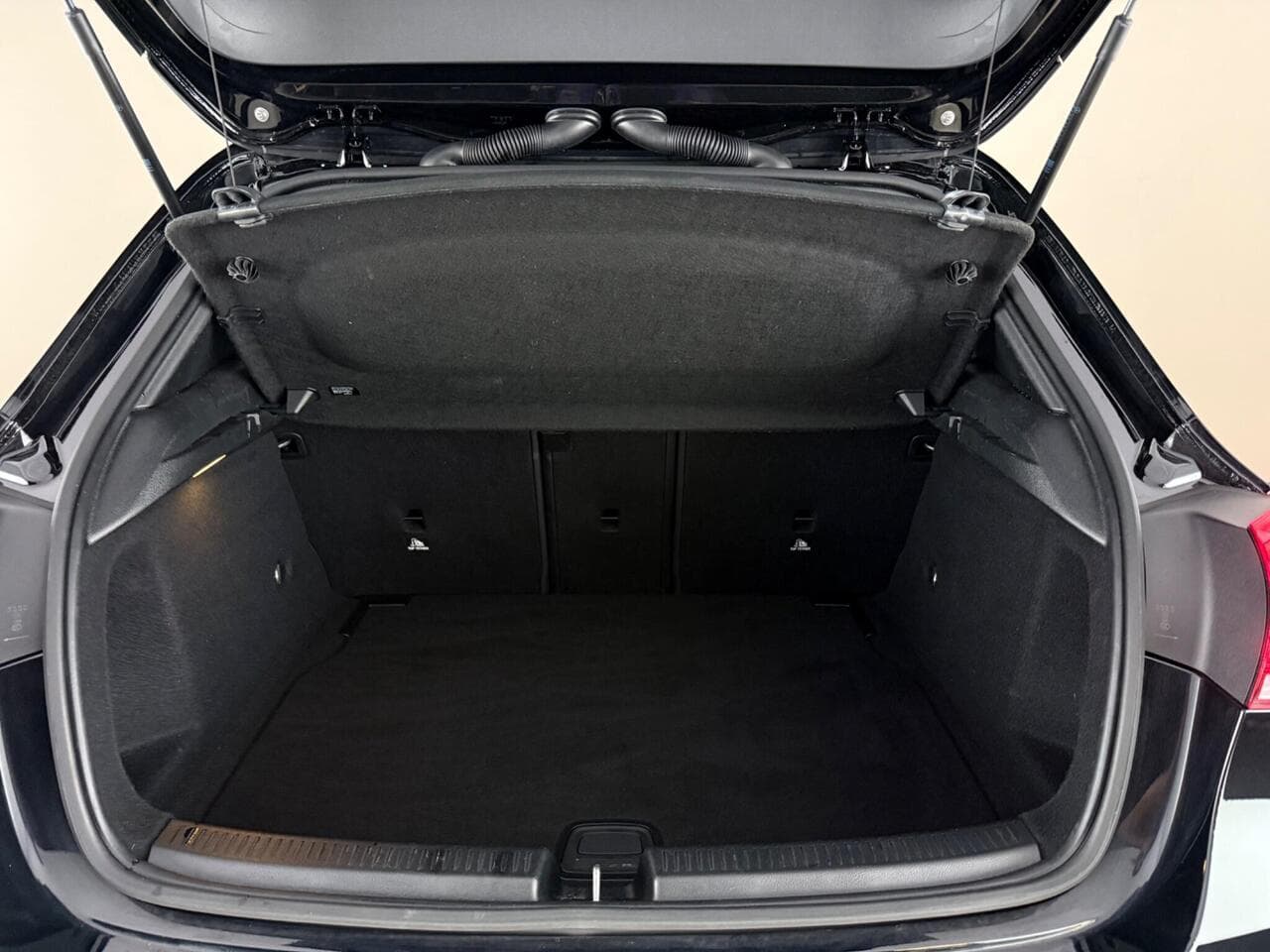 Mercedes-Benz A Class thumbnail Boot