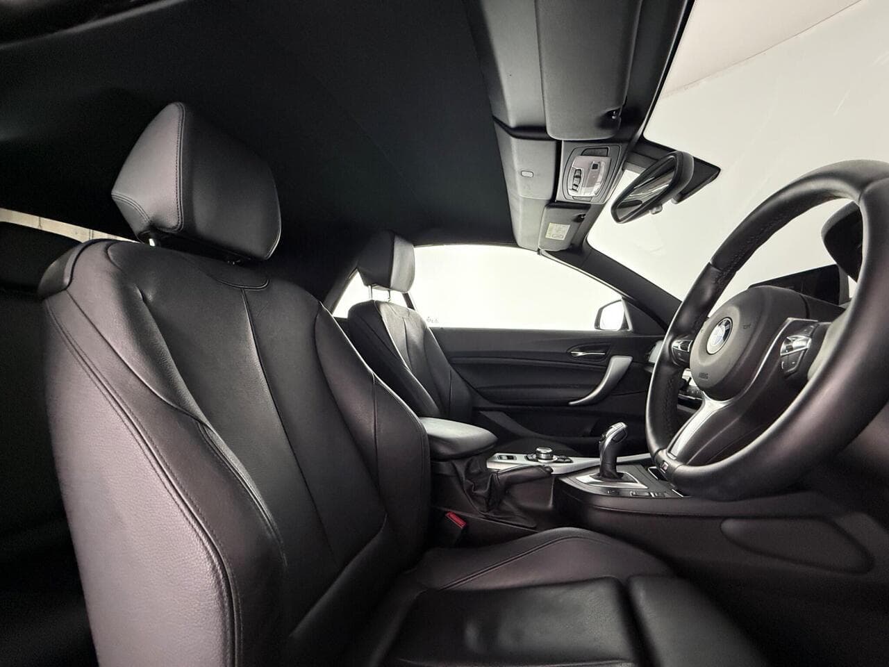 BMW 2 Series thumbnail Seat Driver