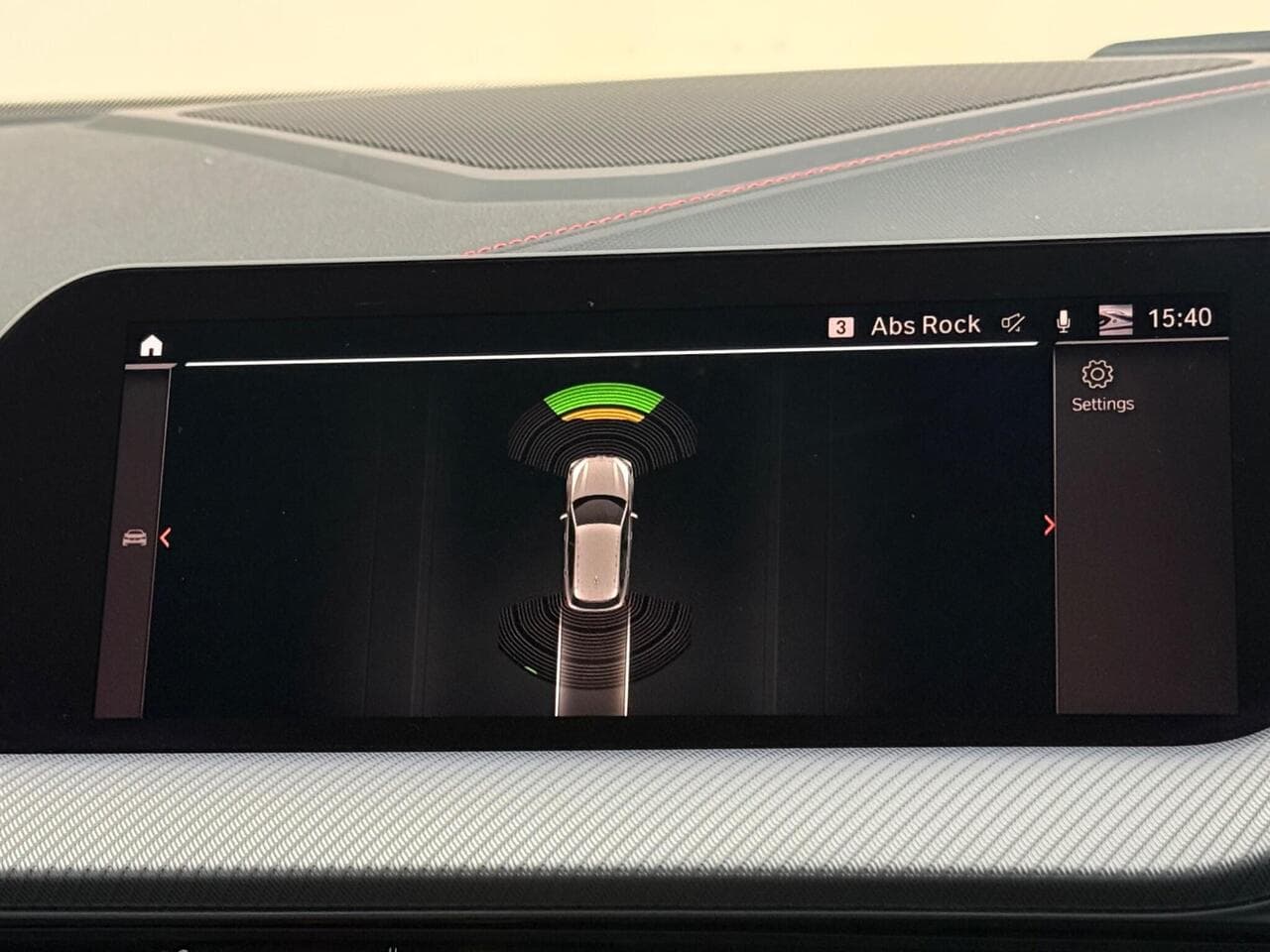 BMW 1 Series thumbnail Infotainment System
