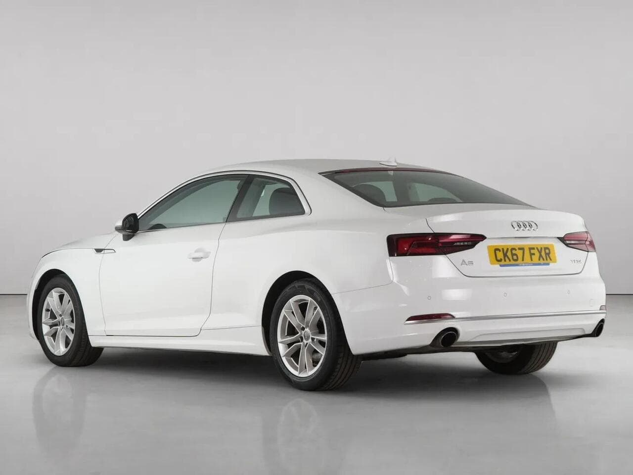 Audi A5 thumbnail Rear Left