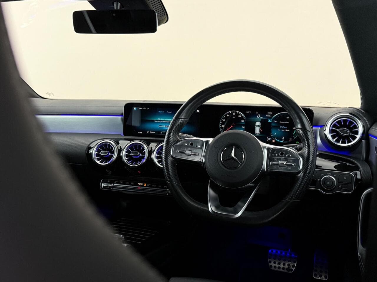 Mercedes-Benz CLA thumbnail Steering Wheel
