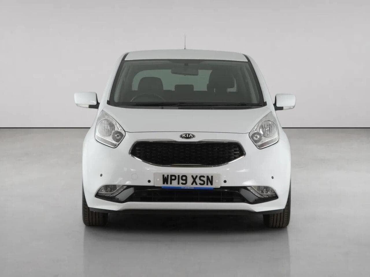 Kia Venga thumbnail Front