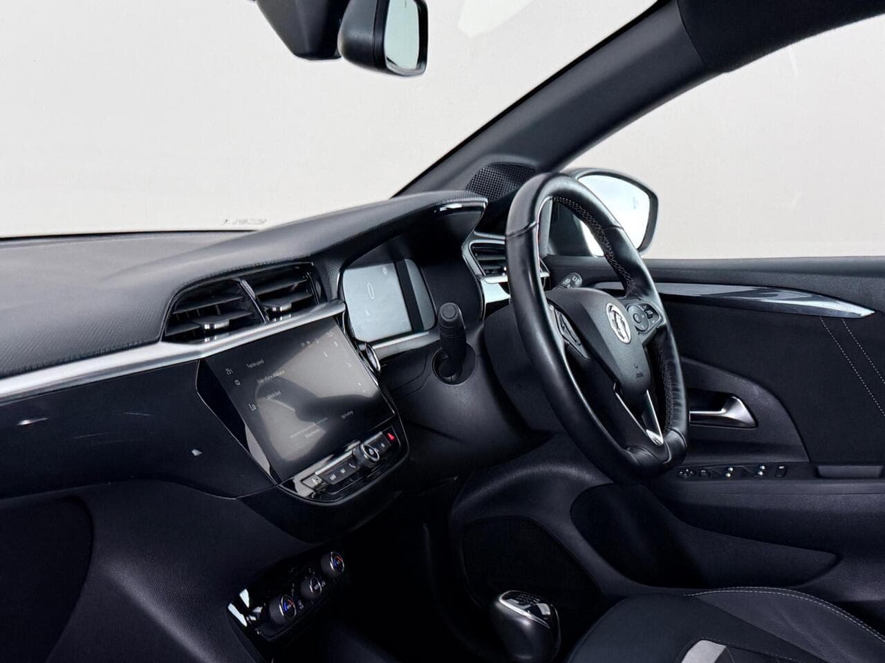 Vauxhall Corsa thumbnail Interior Front