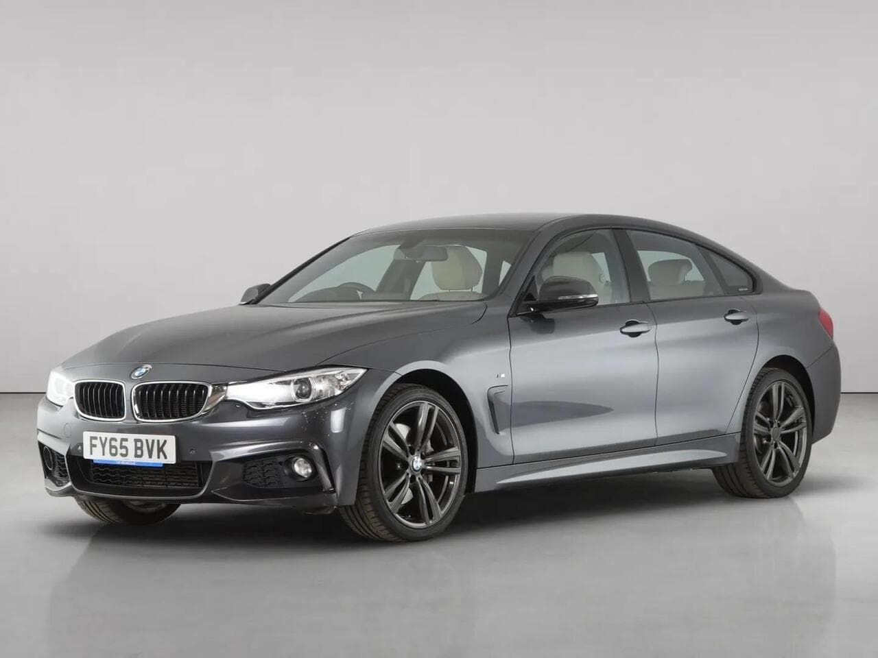 BMW 4 Series Gran Coupe thumbnail Front Left